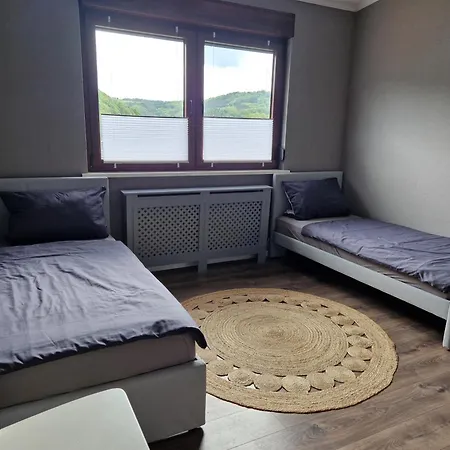 Penthouse Mitten In Der Nordschleife